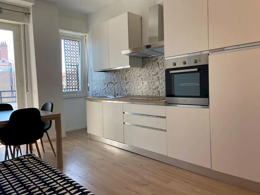 Palmanova 25 Apartment Milan 0*,  Italy